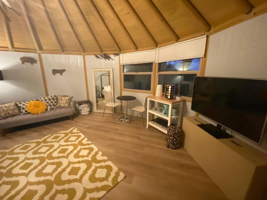 Glamping-Sky Dome Yurt-Tiny House-2 By Lavenders Field Villa Valley Center Bagian luar foto