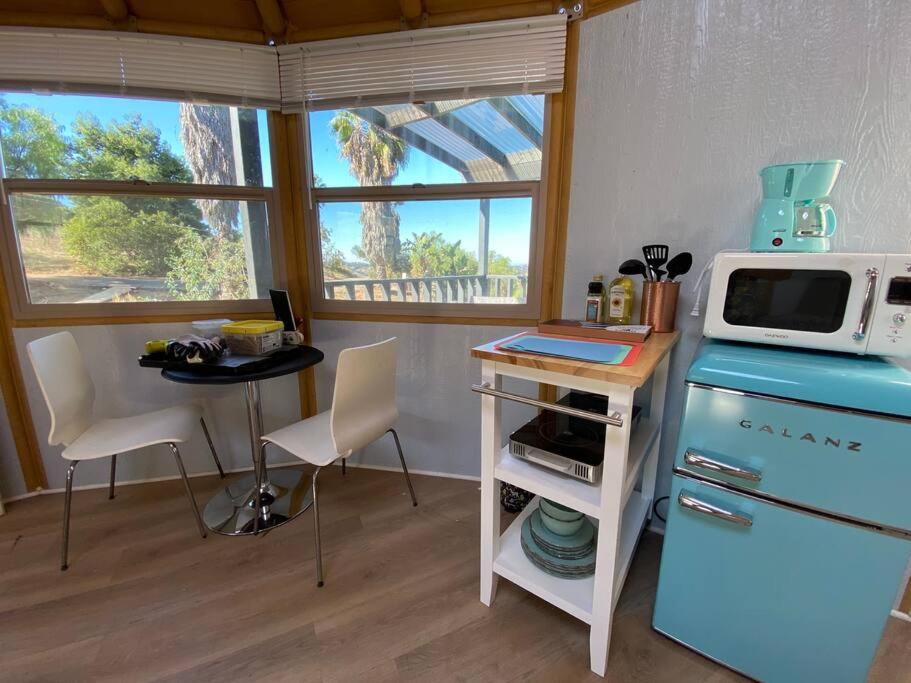 Glamping-Sky Dome Yurt-Tiny House-2 By Lavenders Field Villa Valley Center Bagian luar foto